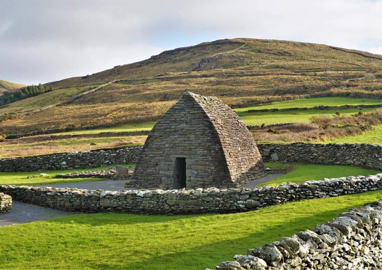 Hotel Ceann Sibeal Ballyferriter Exterior photo